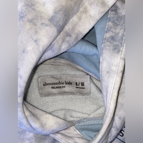 Ambercrobie and Fitch Relaxed Fit Hoodie size 9/10 Kids Unisex - Picture 4 of 6